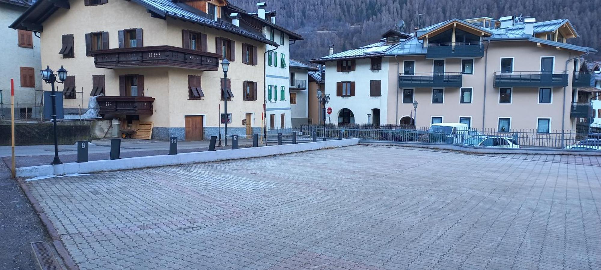 Appartamento En Mez Al Paes Dimaro Exterior photo